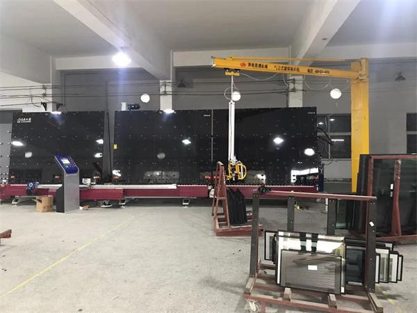 中空玻璃加工設(shè)備的技術(shù)性能如何提高?